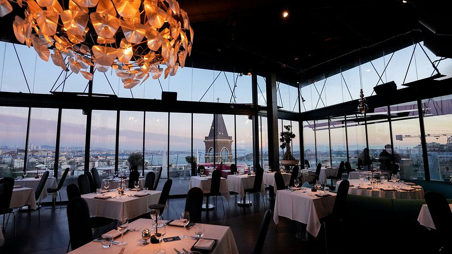 360 , a restaurant in Istanbul, Turkey