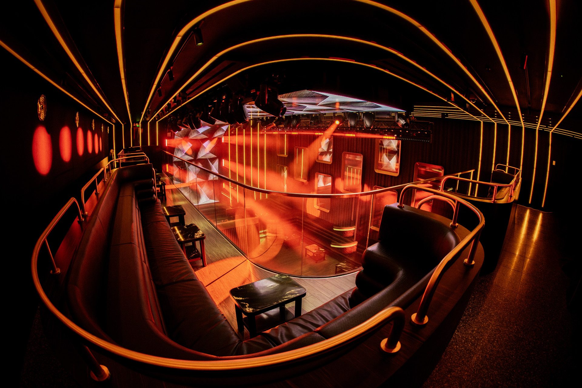 77 London, a night club in London, England — photo 2