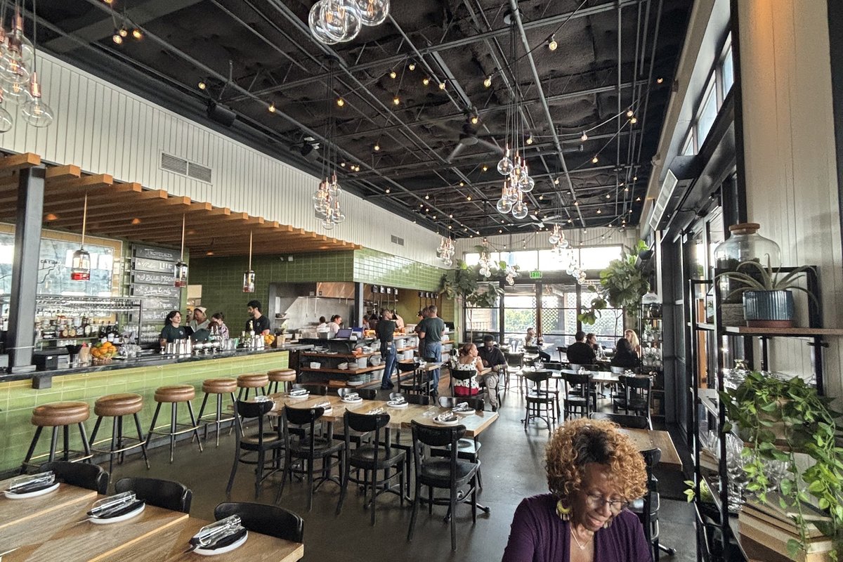 9 Mile Station, a rooftop in Atlanta, USA — photo 3