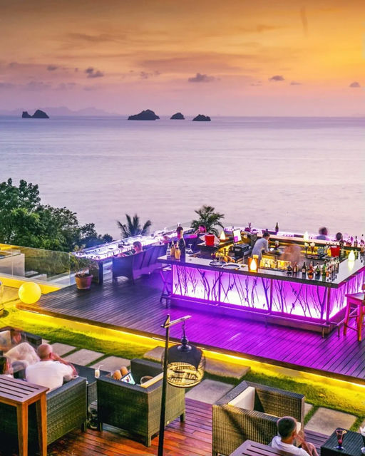 Air Bar, a restaurant in Koh Samui, Thailand