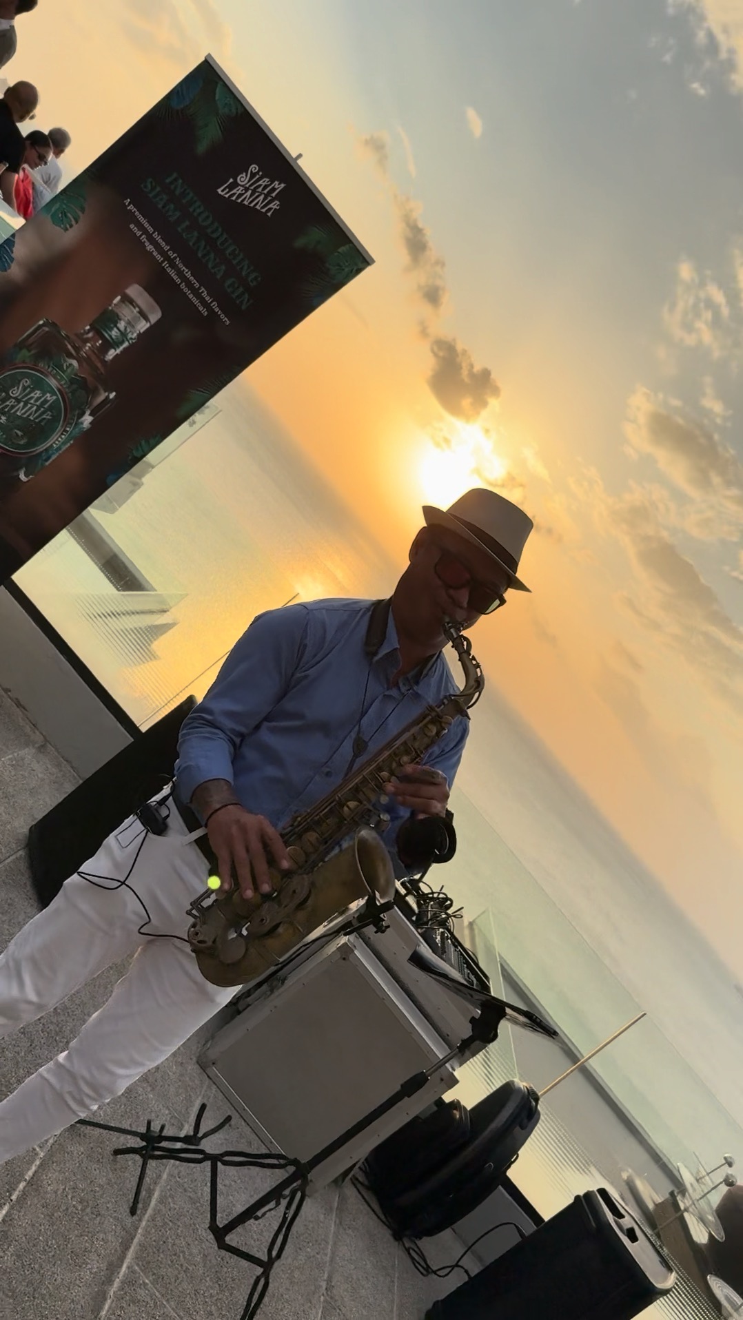 Video 1 from Air Bar