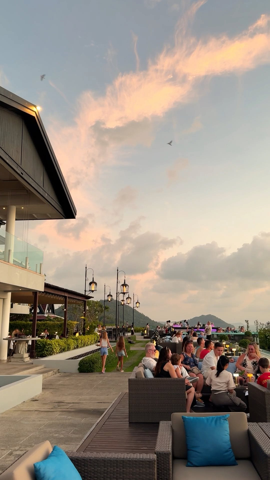 Video 2 from Air Bar