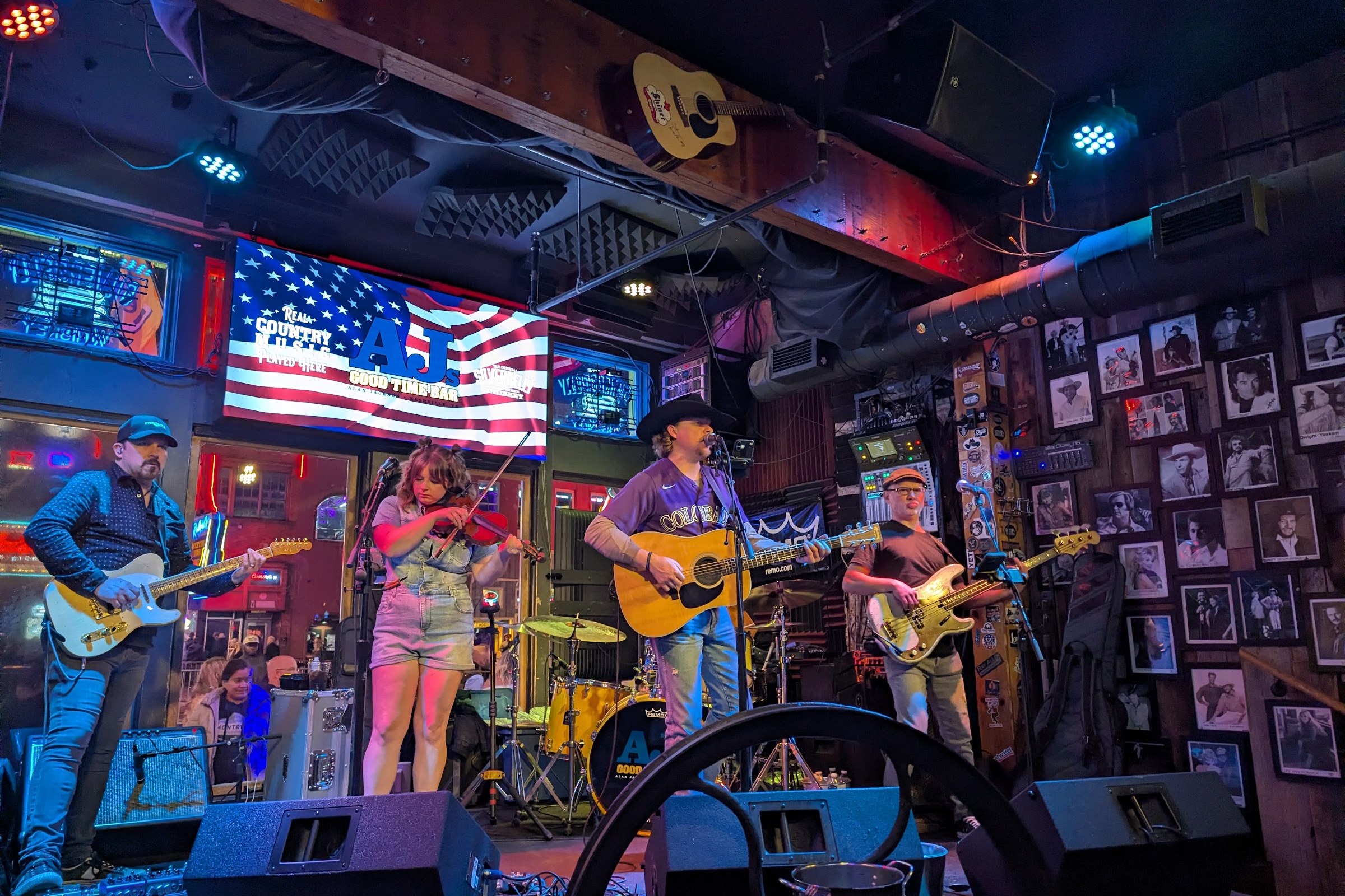 AJ's Good Time Bar, a bar in Nashville, USA — photo 3