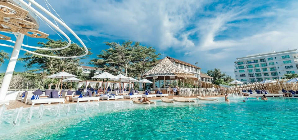 Alexa Beach Club, a beach club in Pattaya, Thailand