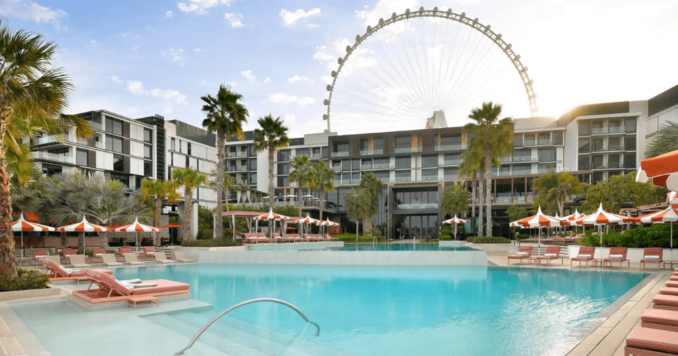 Alizeé , a pool club in Dubai, UAE — photo 1