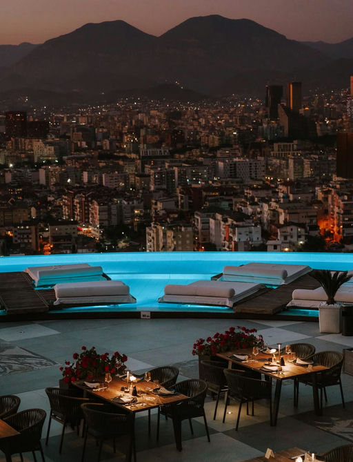 Arka Rooftop, a restaurant in Tiranë, Albania