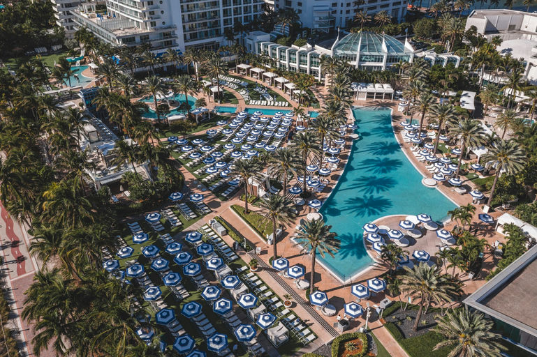 Arkadia at Fontaine Bleau, a pool club in Miami, USA
