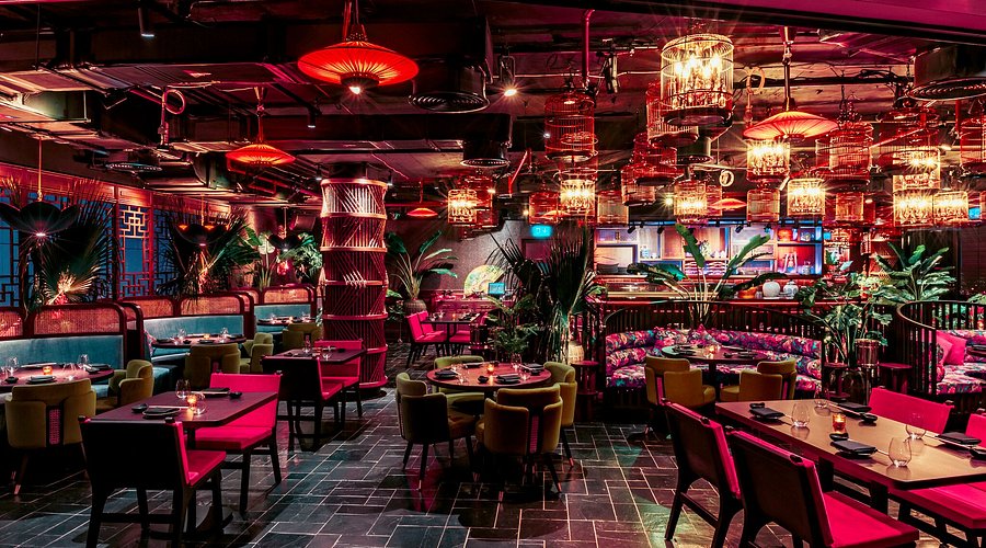 Asia Asia, a restaurant in Dubai, UAE — photo 4