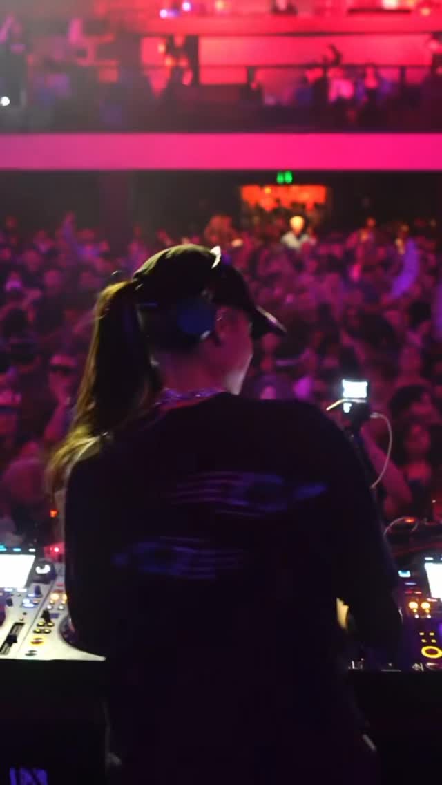 Video 4 from Avant Gardner