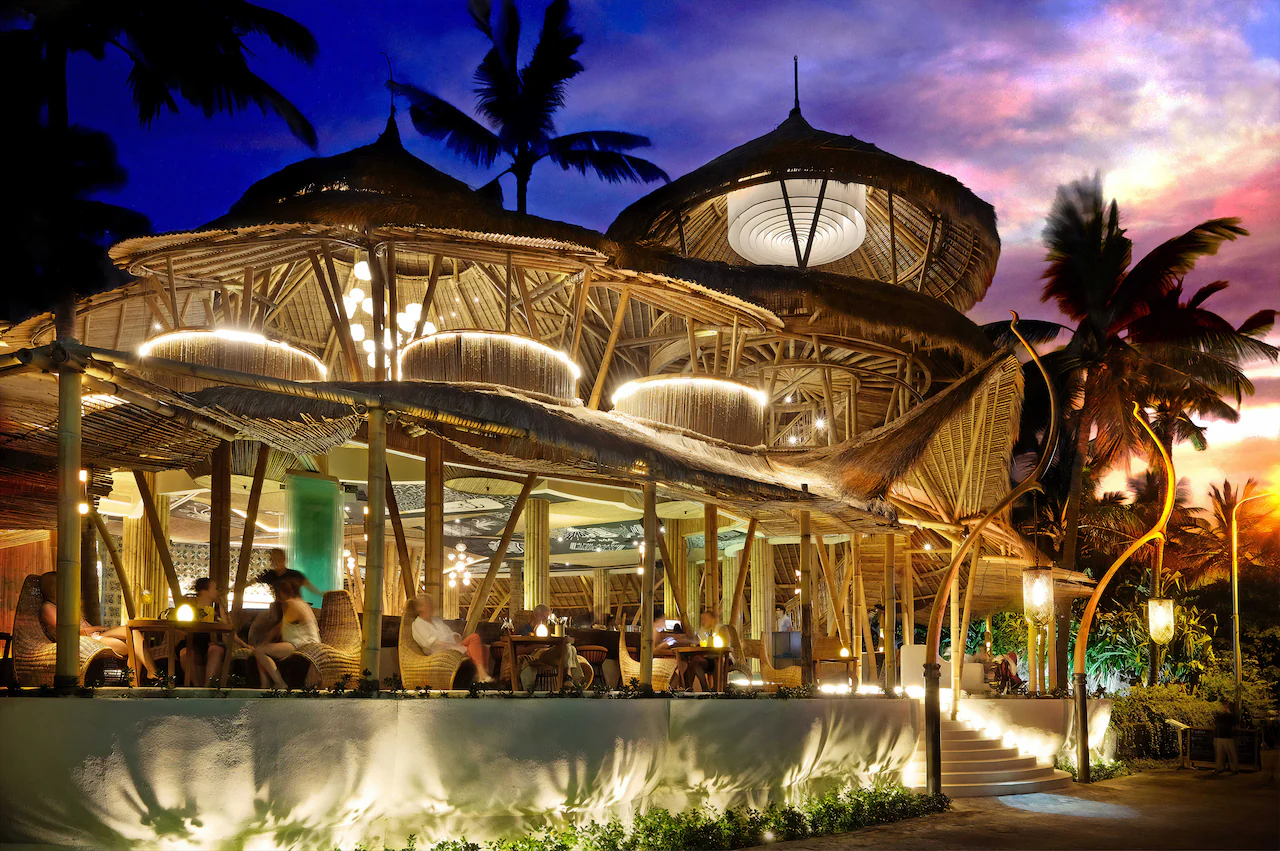 Azul Beach Club, a restaurant in Bali, Indonesia — photo 2