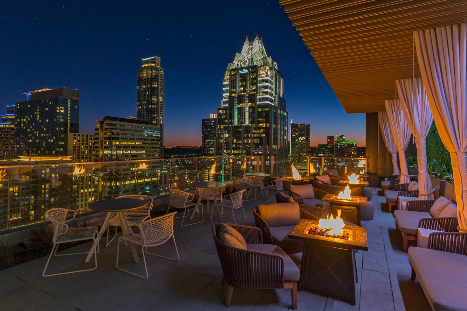 Azul Rooftop, a rooftop in Austin, USA — photo 2