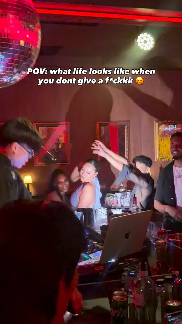 Video 3 from Baccarat