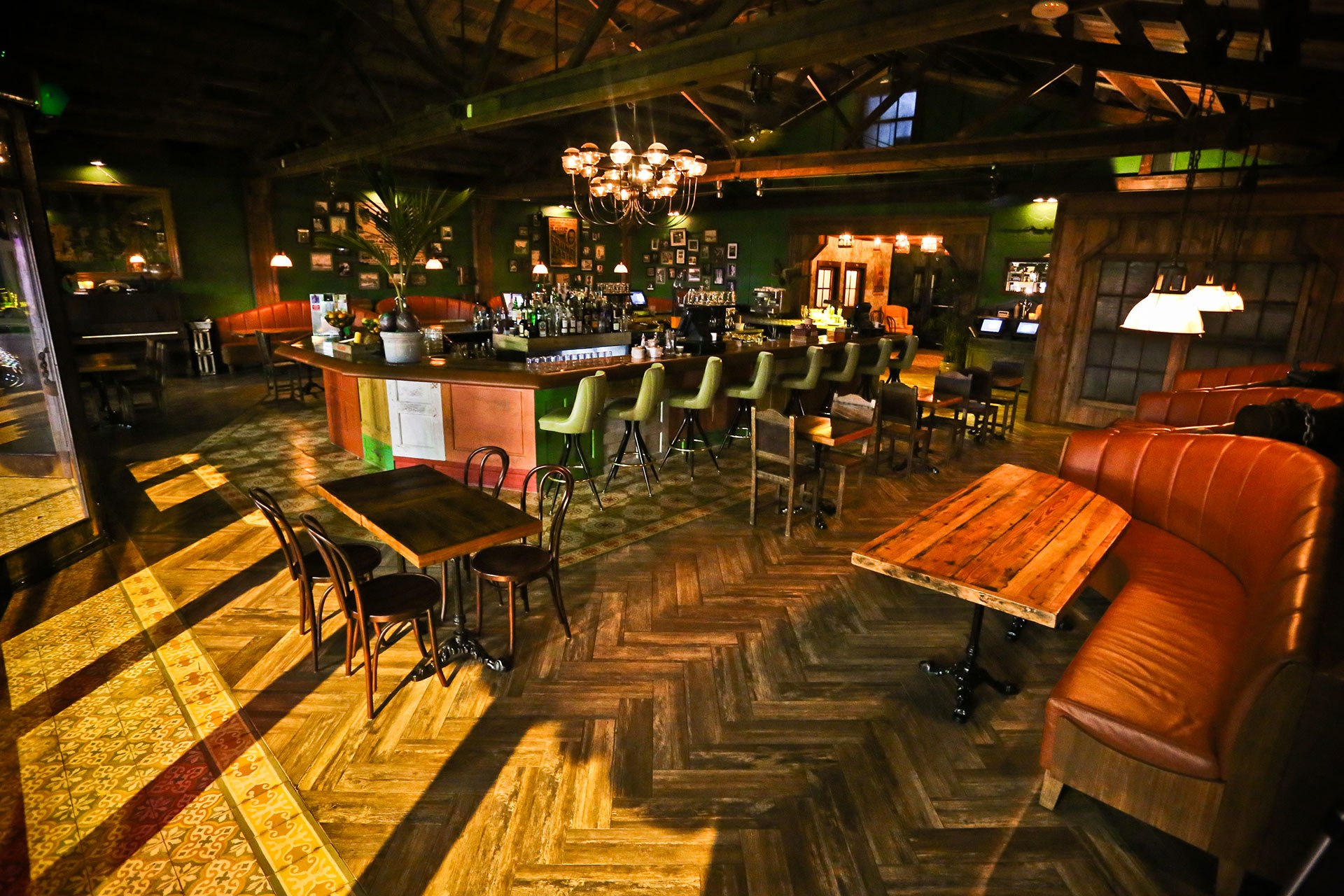 Ball & Chain, a bar in Miami, USA — photo 2