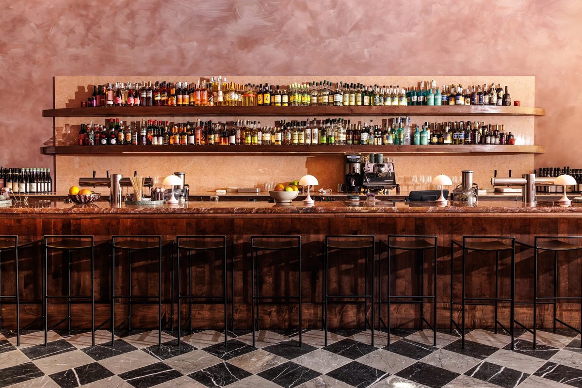 Bar Roza, a bar in Nashville, USA — photo 1