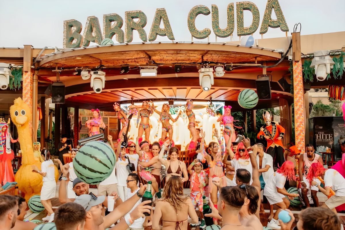 Barra Cuda, a beach club in Phuket, Thailand — photo 1