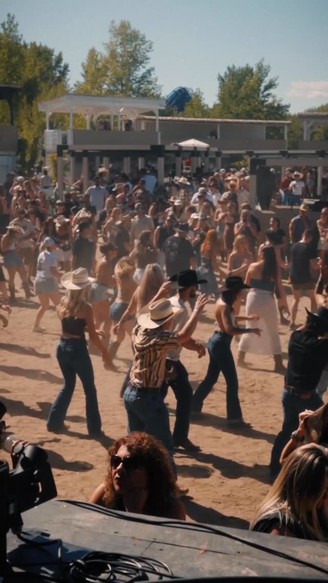 Video 8 from Beachclub