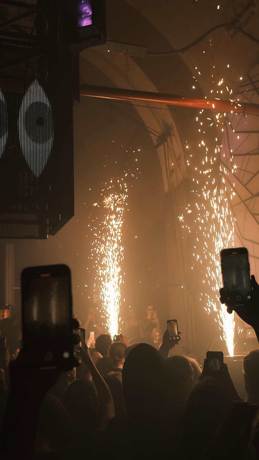 Video 7 from Blank Club