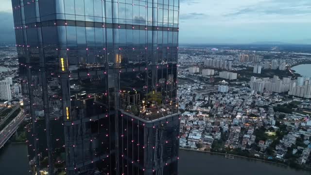 Video 2 from Blank Lounge