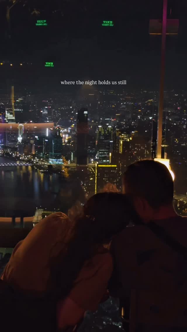 Video 7 from Blank Lounge