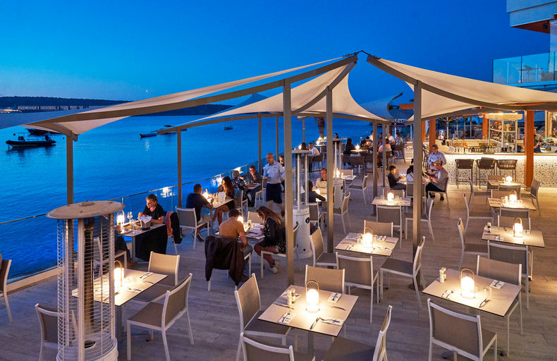 Blu Beach, a restaurant in Il-Mellieħa, Malta