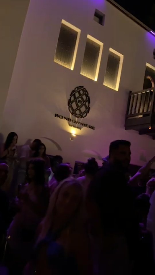 Video 6 from Bonbonniere