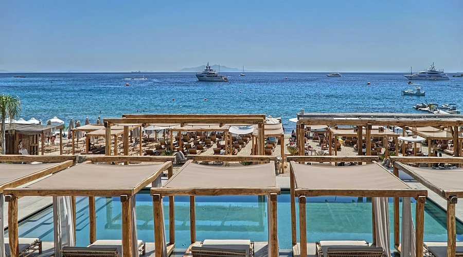 Branco, in Mykonos, Greece
