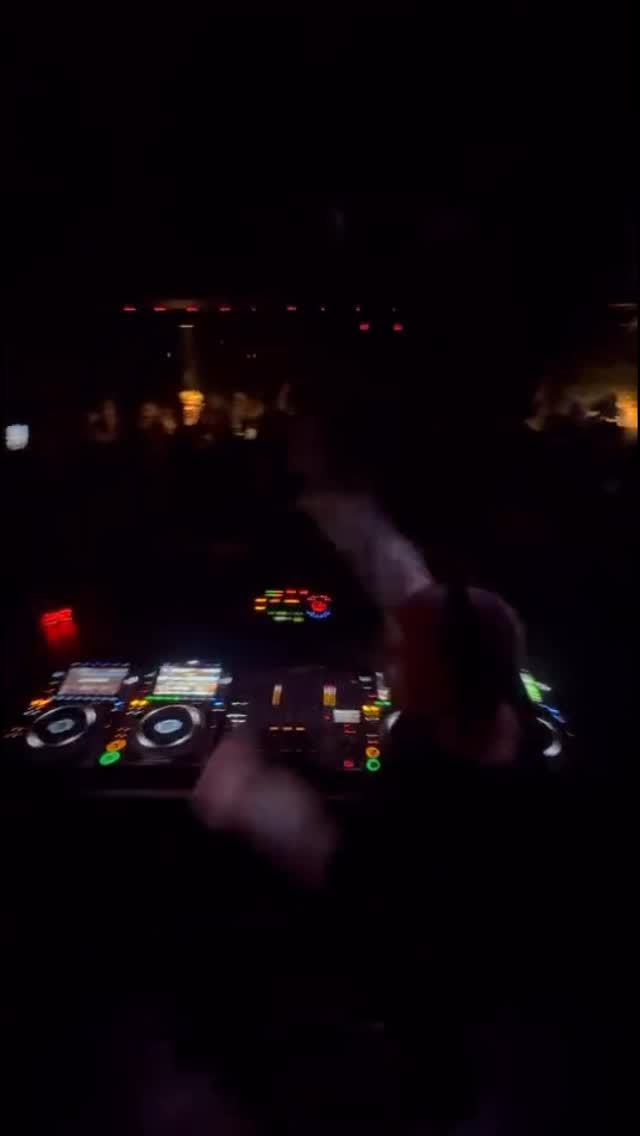Video 7 from BSMNT