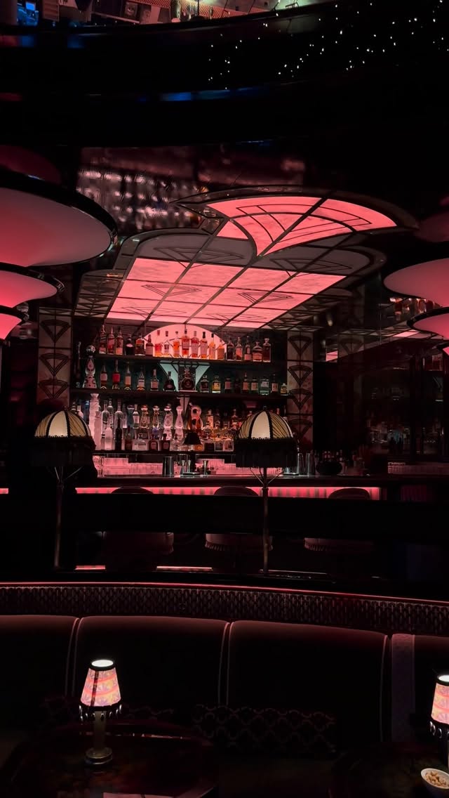 Video 8 from Bund