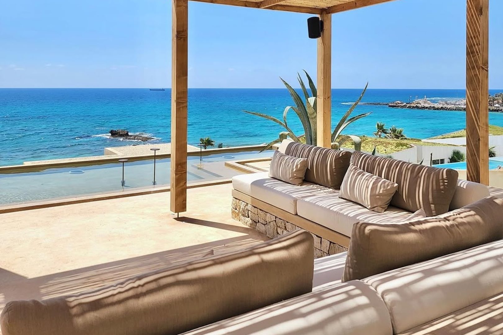 Butlers Beach Club, a beach club in Batroun, Lebanon — photo 3