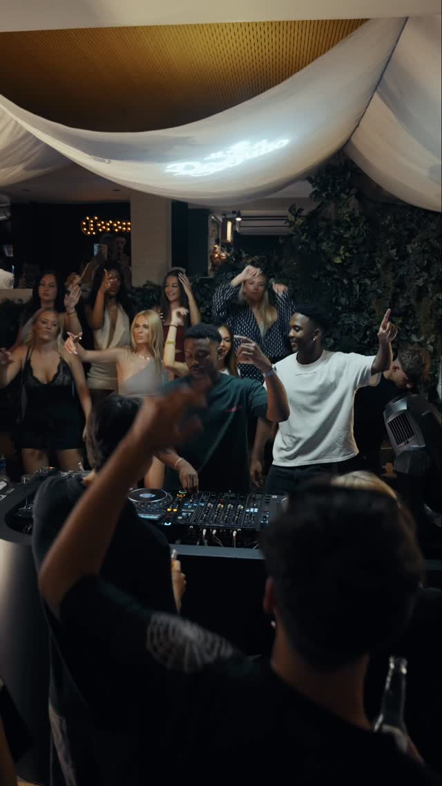 Video 3 from Café Caprice