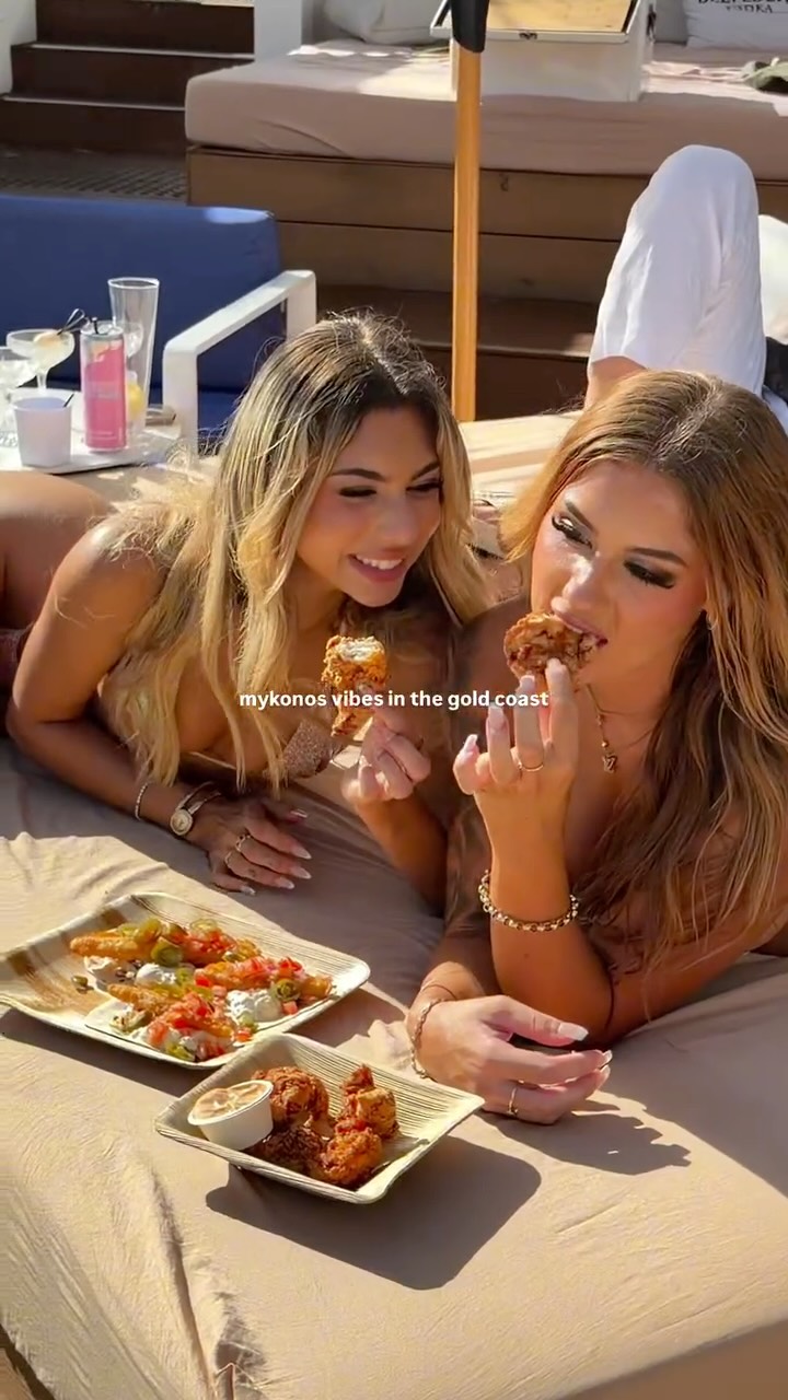 Video 4 from Cali Beach