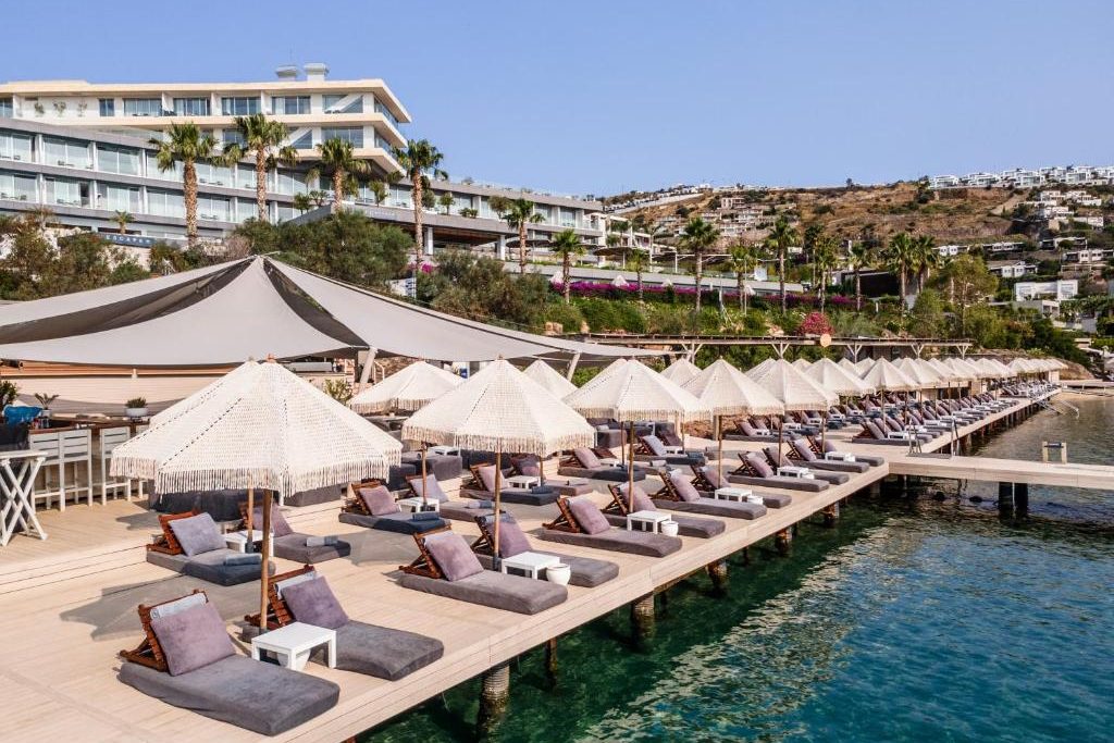 Cape, a beach club in Bodrum, Turkey — photo 2