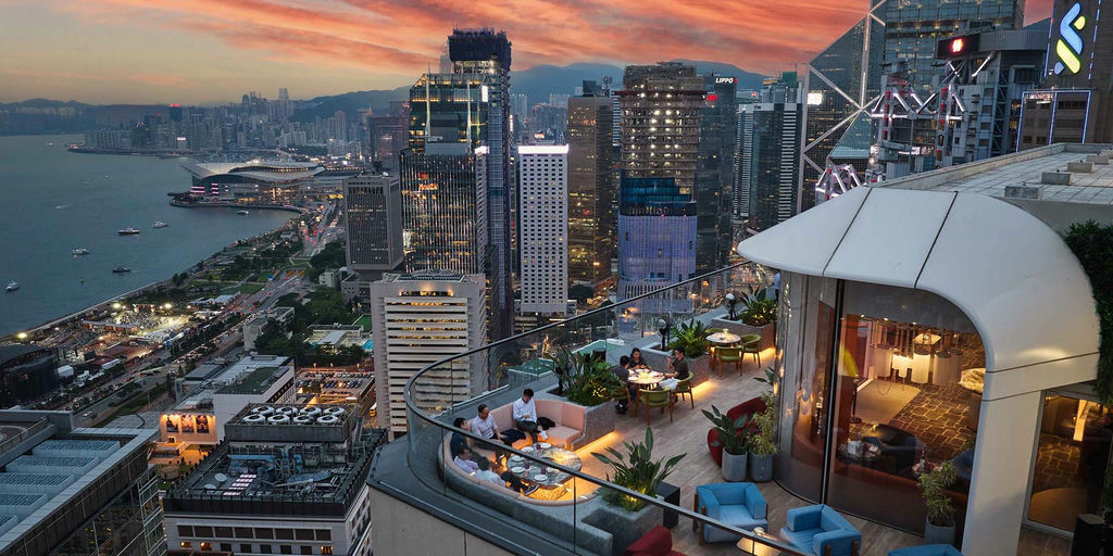 Cardinal Point at Landmark, a restaurant in Hong Kong, Hong Kong