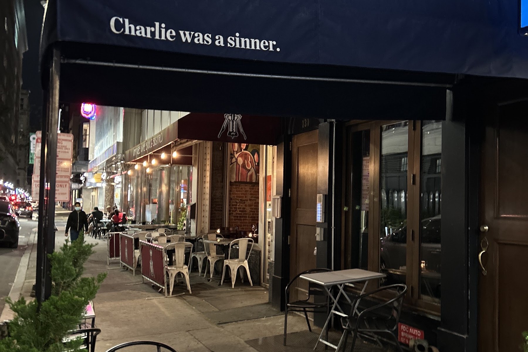 Charlie was a sinner., a bar in Philadelphia, USA — photo 2