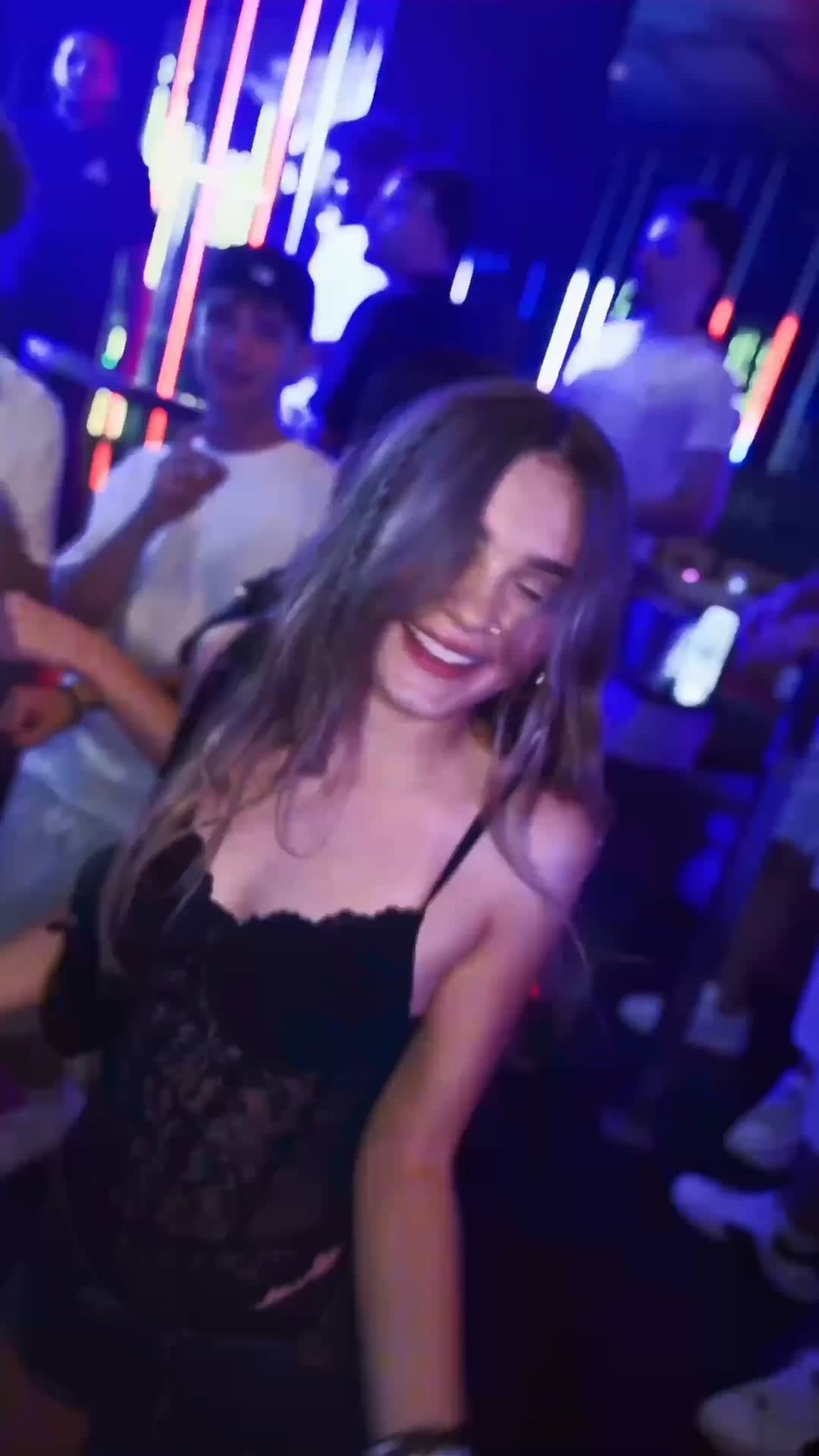 Video 6 from Club H