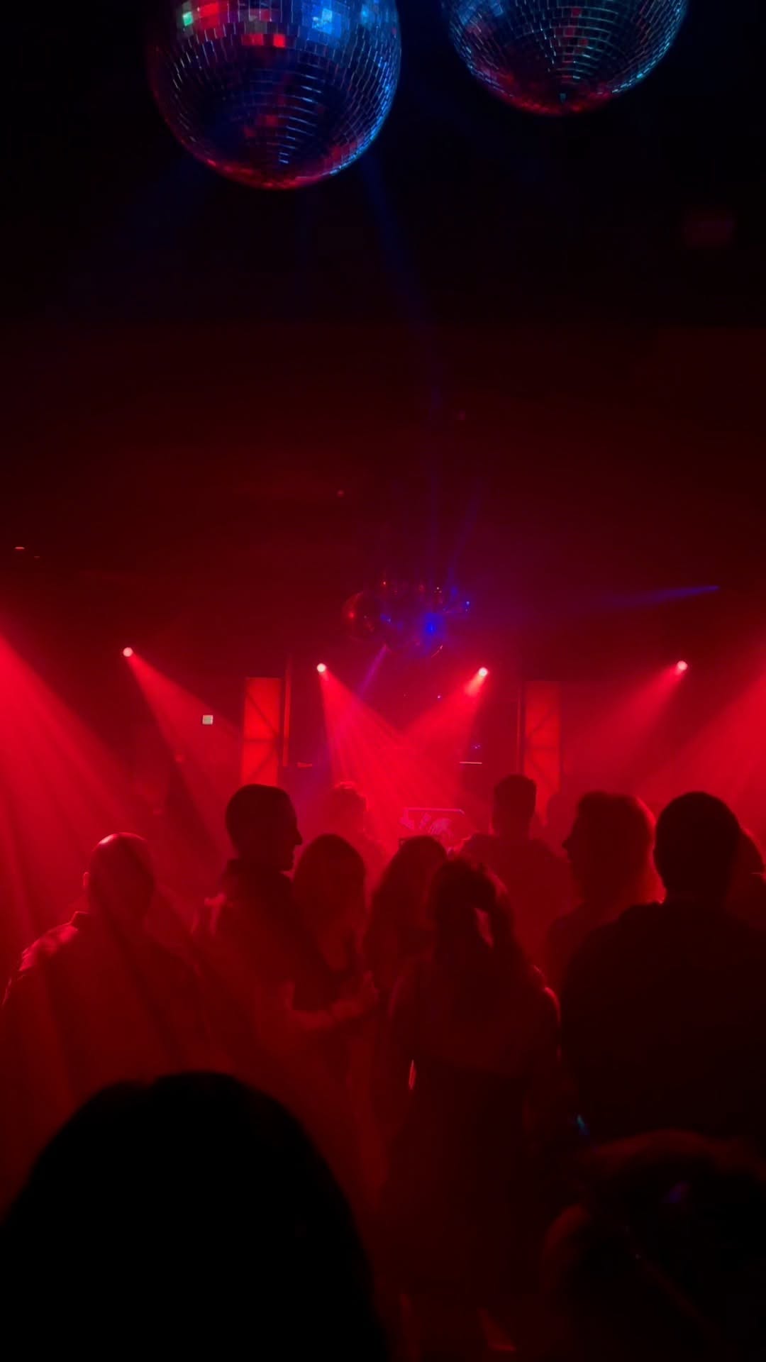 Video 5 from Club Retro  