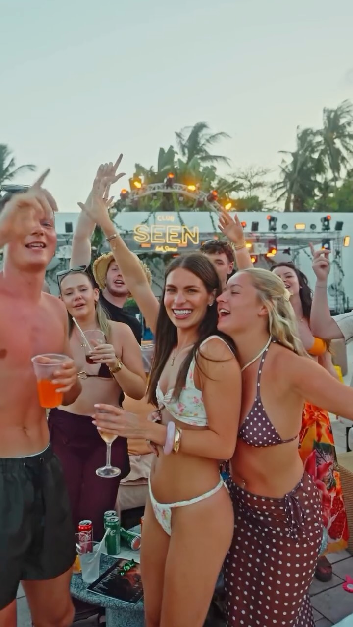 Video 4 from Club SEEN