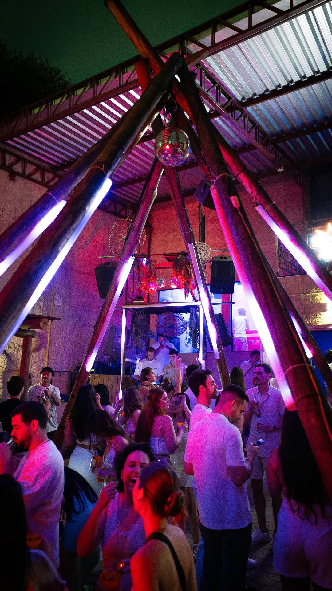 Video 4 from Crema Club