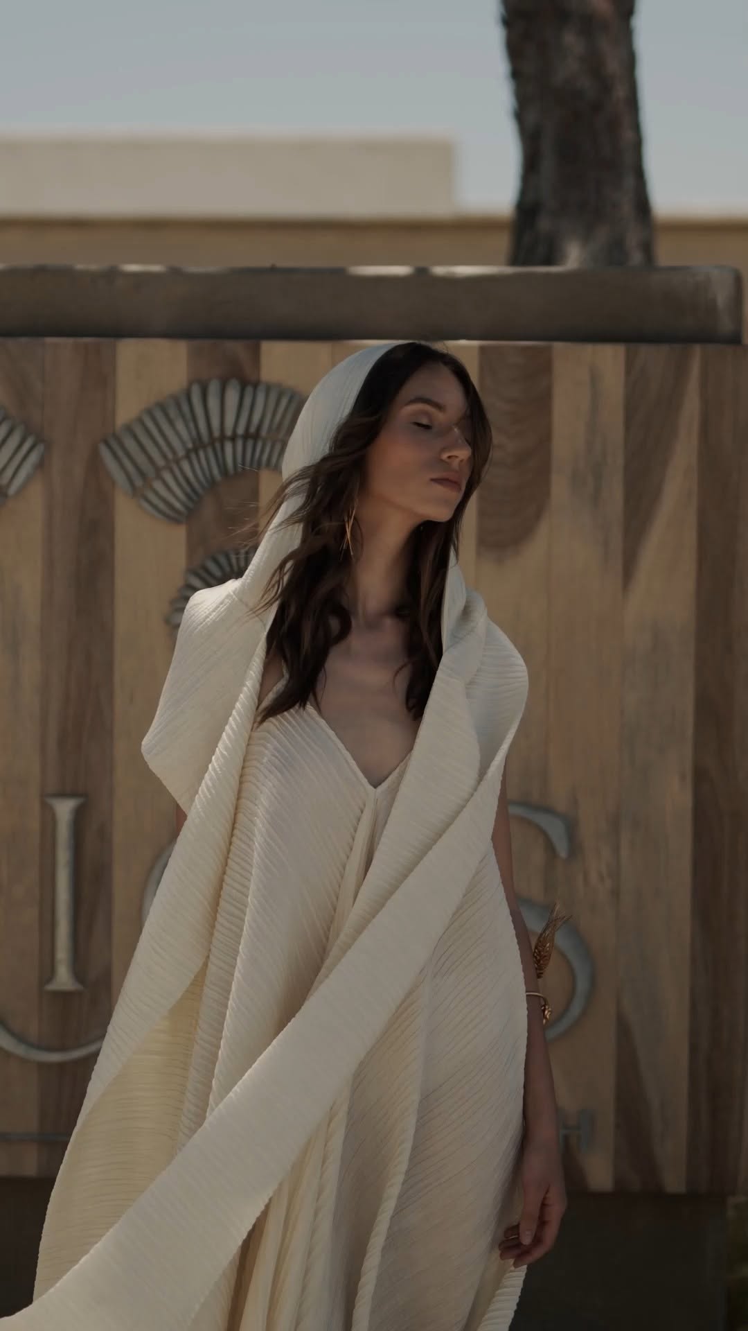 Video 4 from Crios Paros