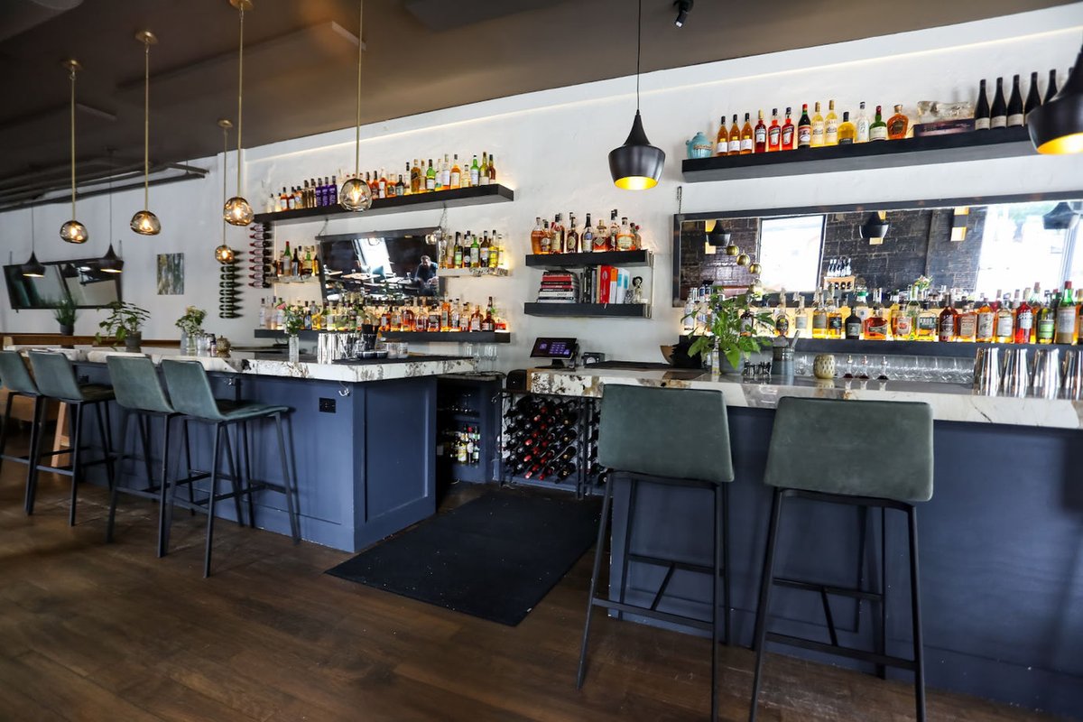 Customshop, a restaurant in Charlotte, USA — photo 1