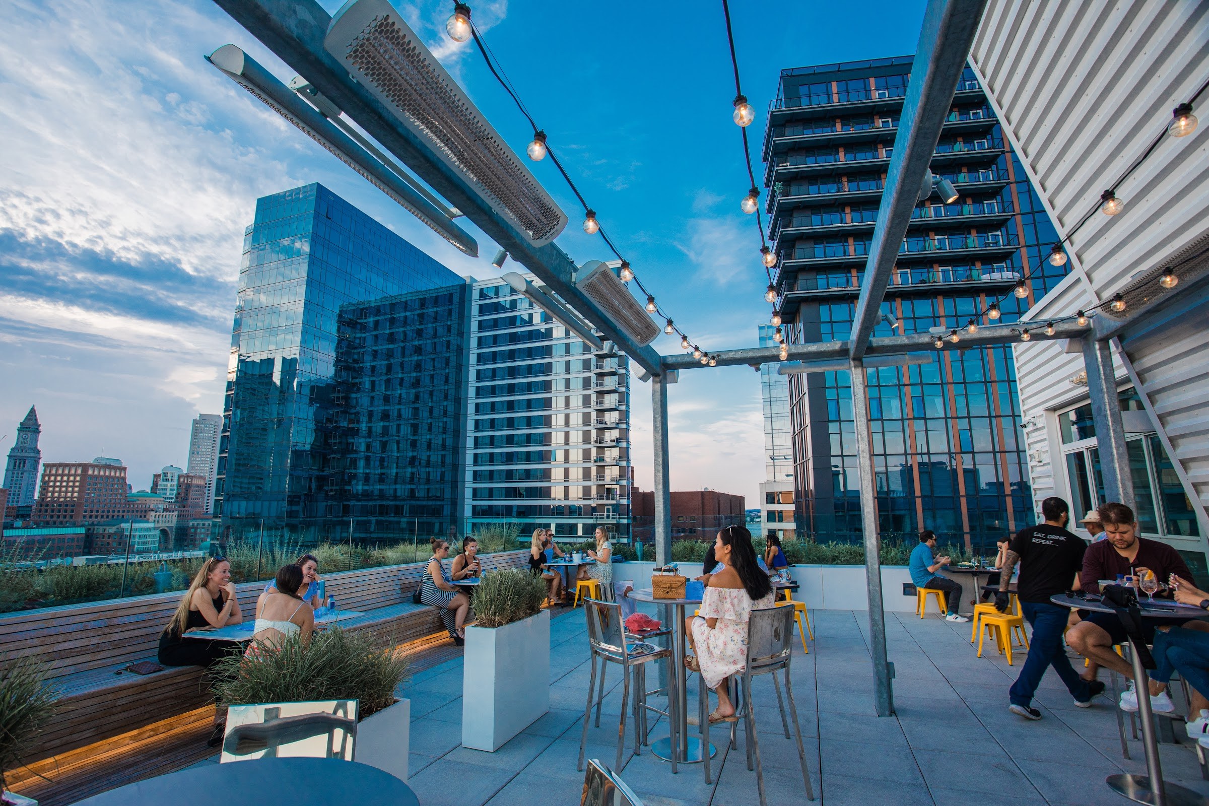 Deck 12, a rooftop in Boston, USA — photo 2