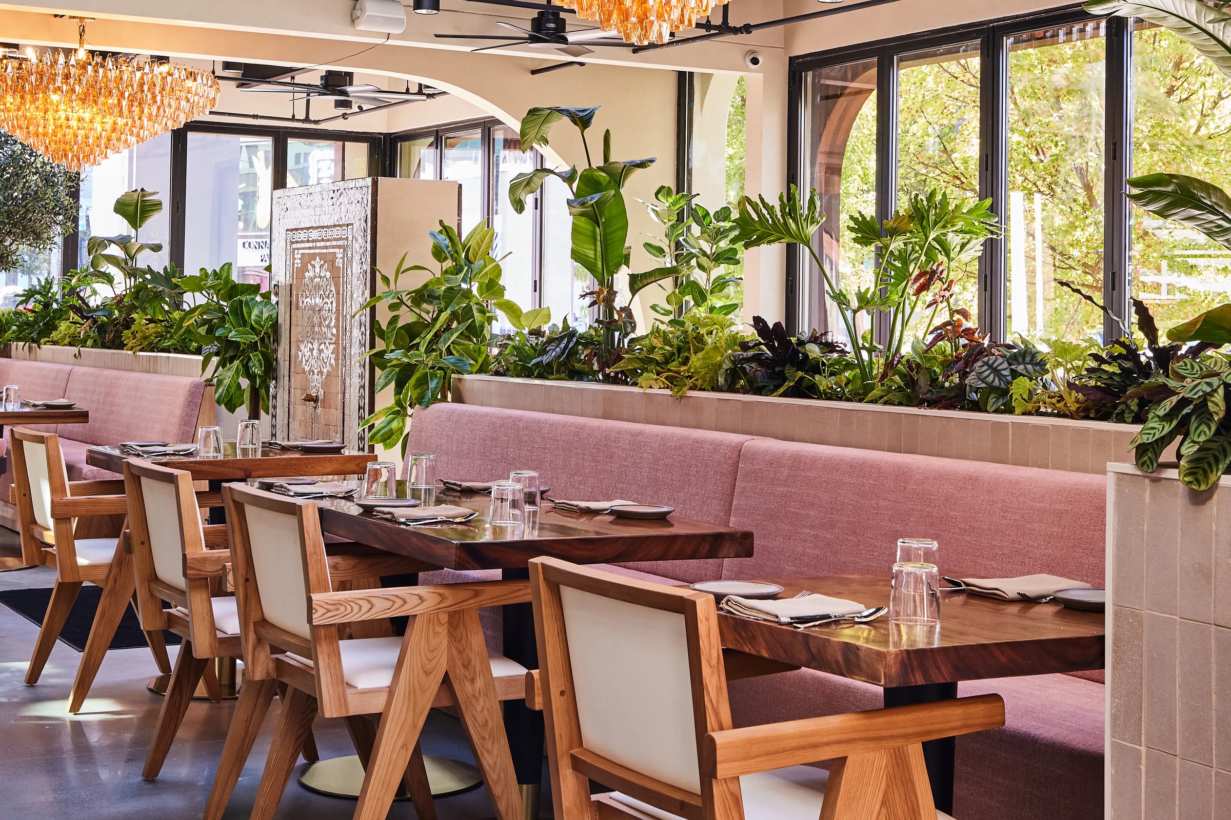 Delbar, a restaurant in Atlanta, USA — photo 4