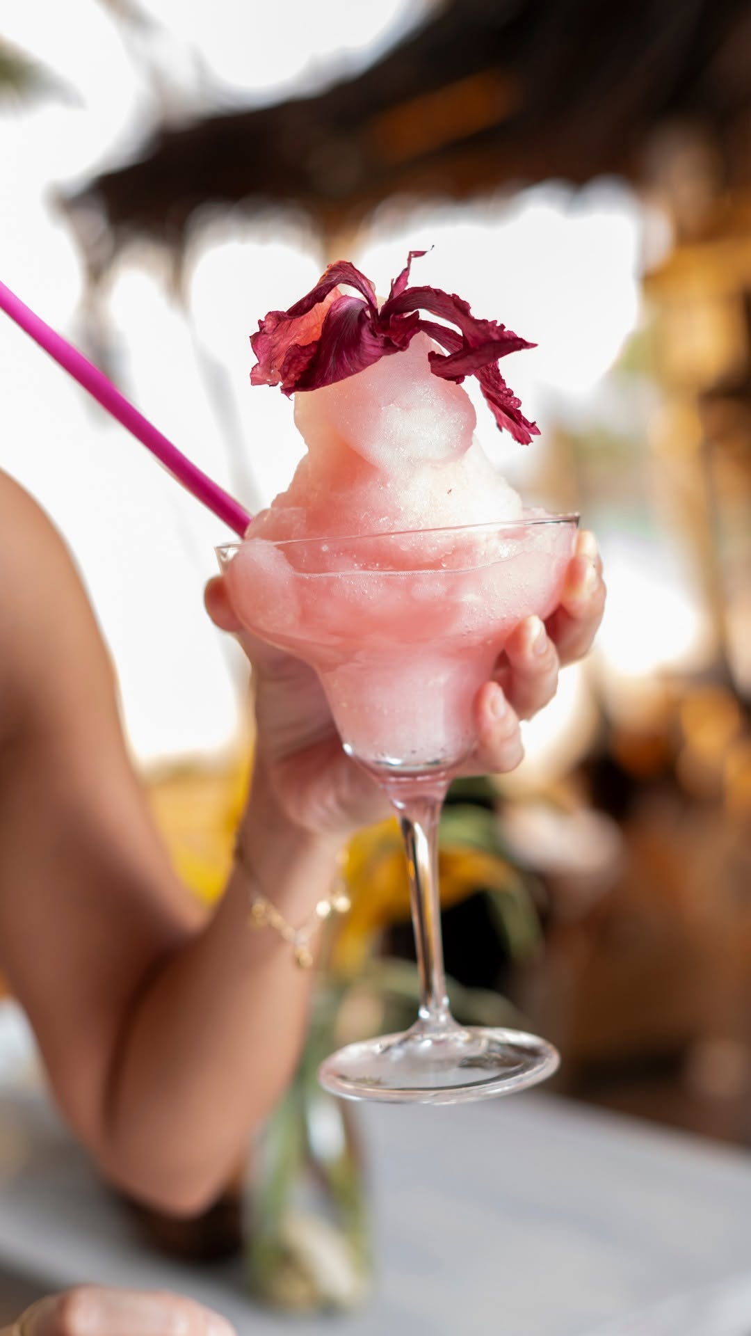 Video 7 from Dinibeach Bar