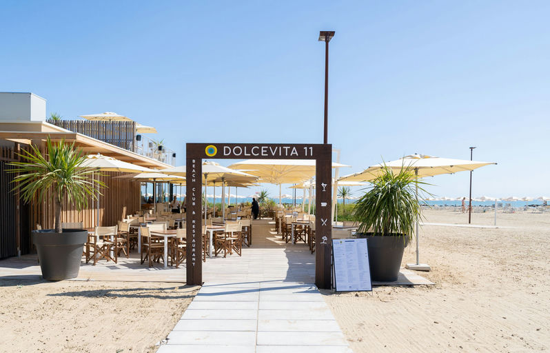 Dolcevita 11 Beach Club, a beach club in Rimini, Italy