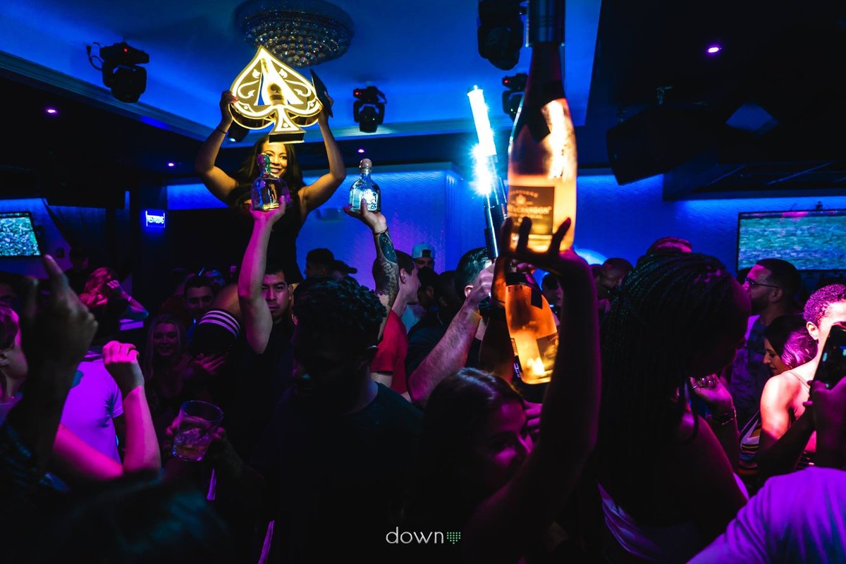 Down, a night club in Boston, USA — photo 1