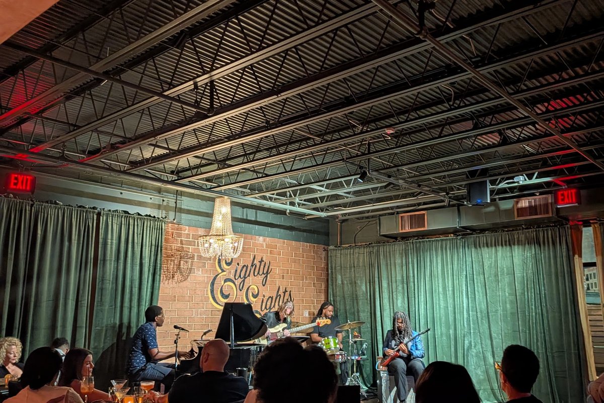 Eighty Eights Coffee & Cocktails, a bar in Charlotte, USA — photo 1