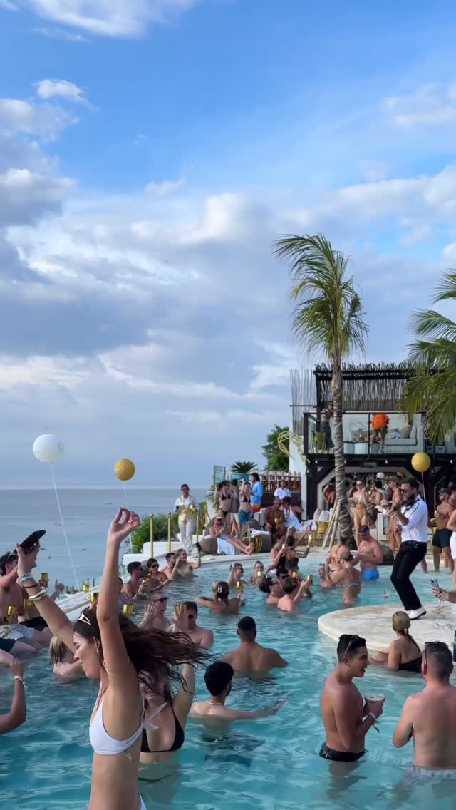 Video 8 from El Kabron
