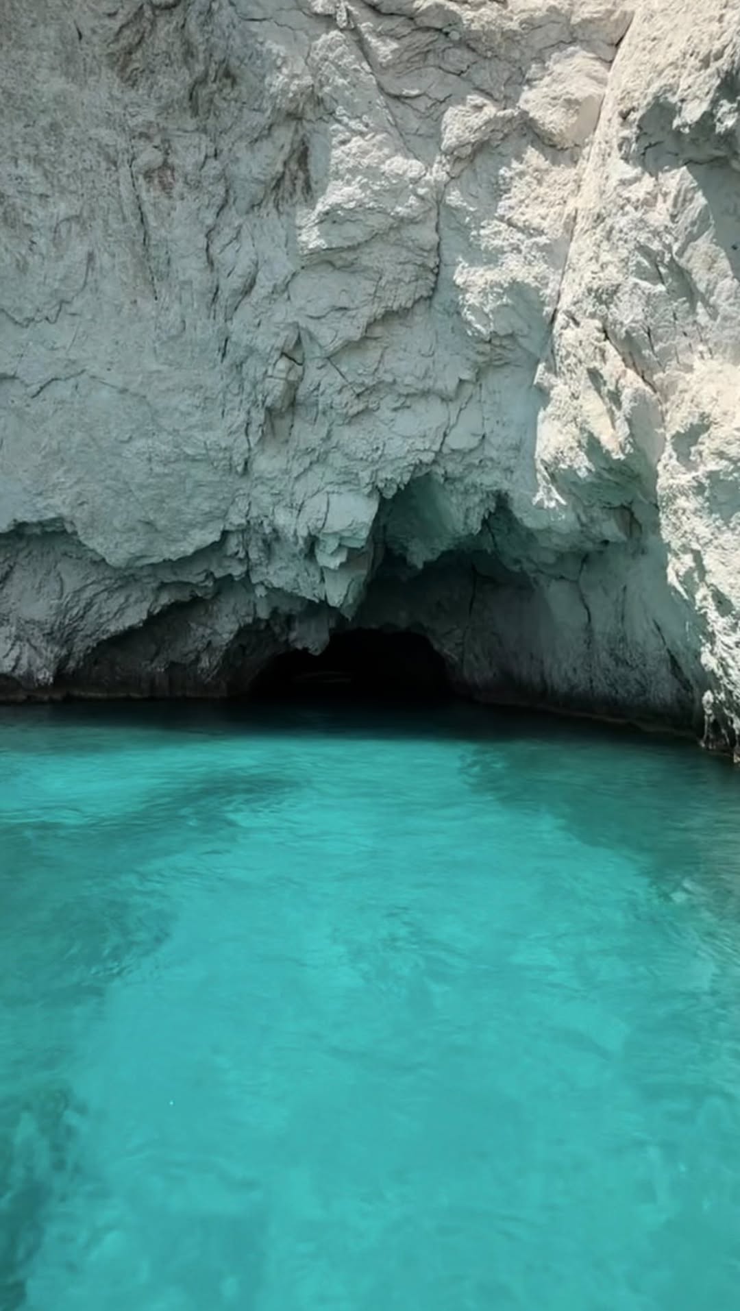 Video 3 from El Paradiso