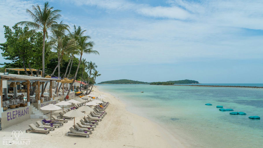 Elephant Beach Club, a beach club in Koh Samui, Thailand