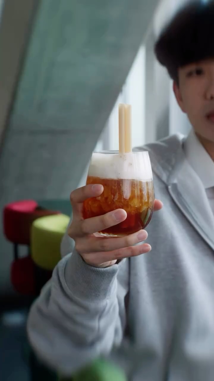 Video 2 from Elvy Gastrobar